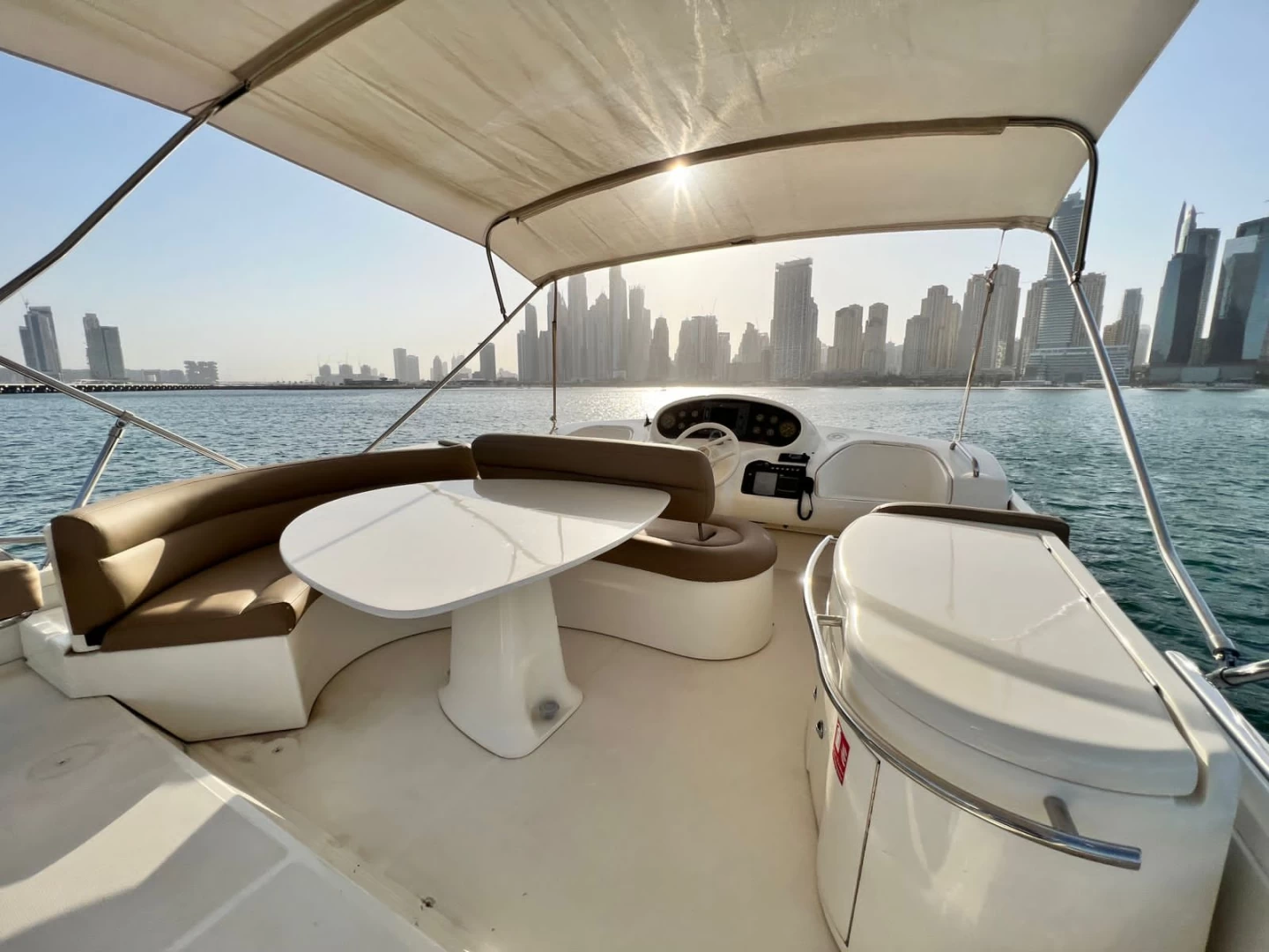 60ft Luxury Yacht View